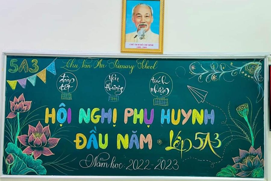 mau trang tri bang hop phu huynh 4